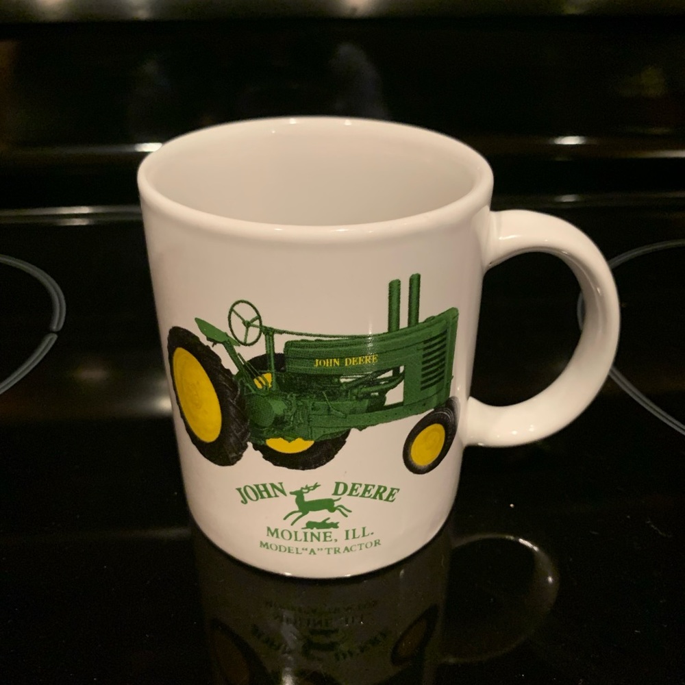 John Deere Coffee Mug like new!
